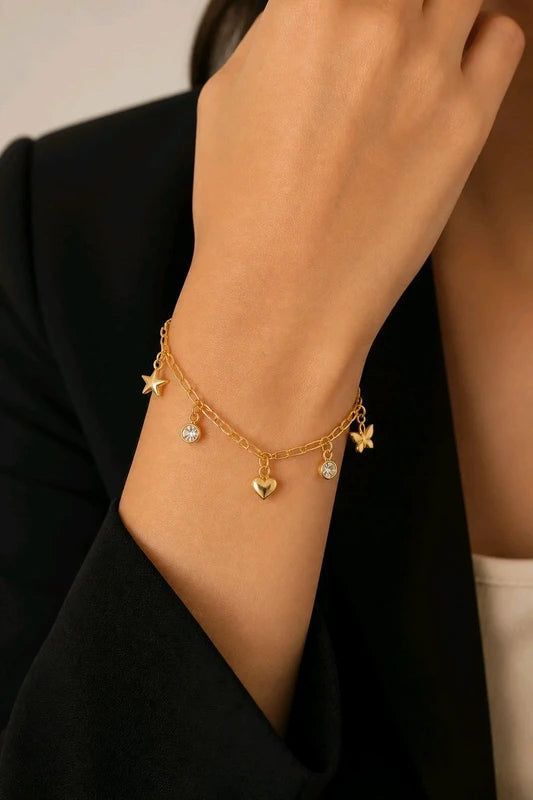 Bracelet Cœur & Étoile en Acier Inoxydable – Délicatesse Intemporelle