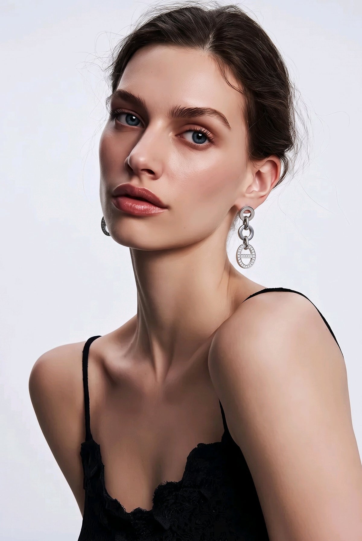 Boucles d’oreilles pendantes en acier inoxydable avec zircon scintillant