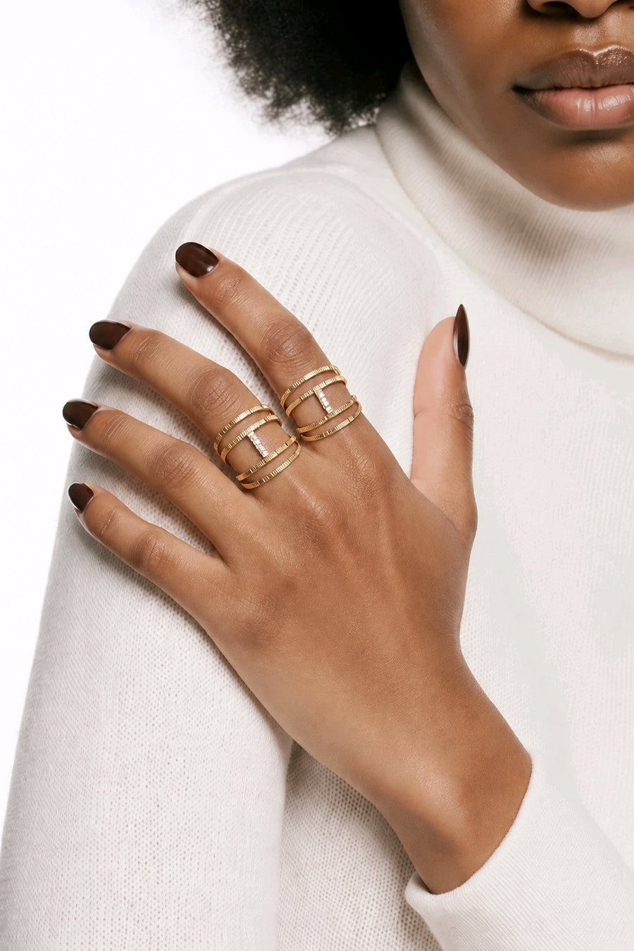 Bague Graphique Strass en Acier Inoxydable – Moderne & Lumineuse