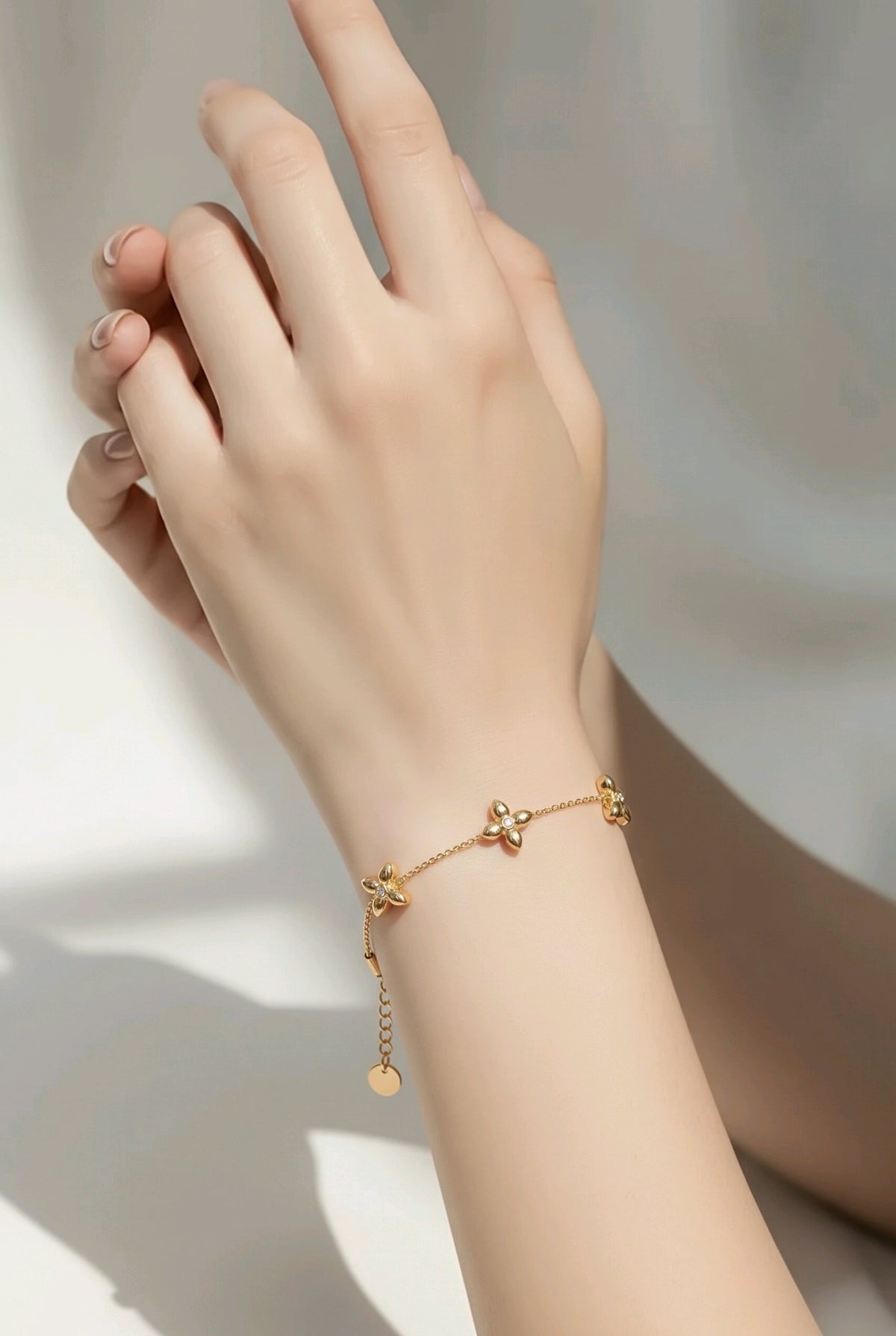 Bracelet chaîne charmes trèfles acier inoxydable